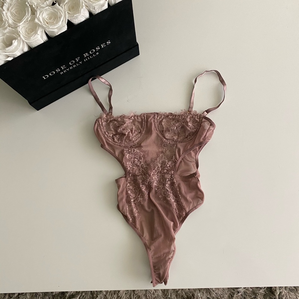 Fashion Nova mauve cutout lingerie teddy small